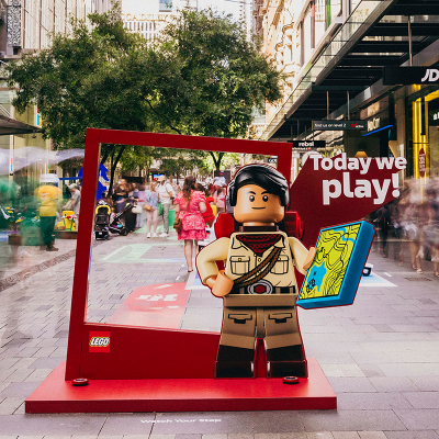 Lego Play Street Mall 2023